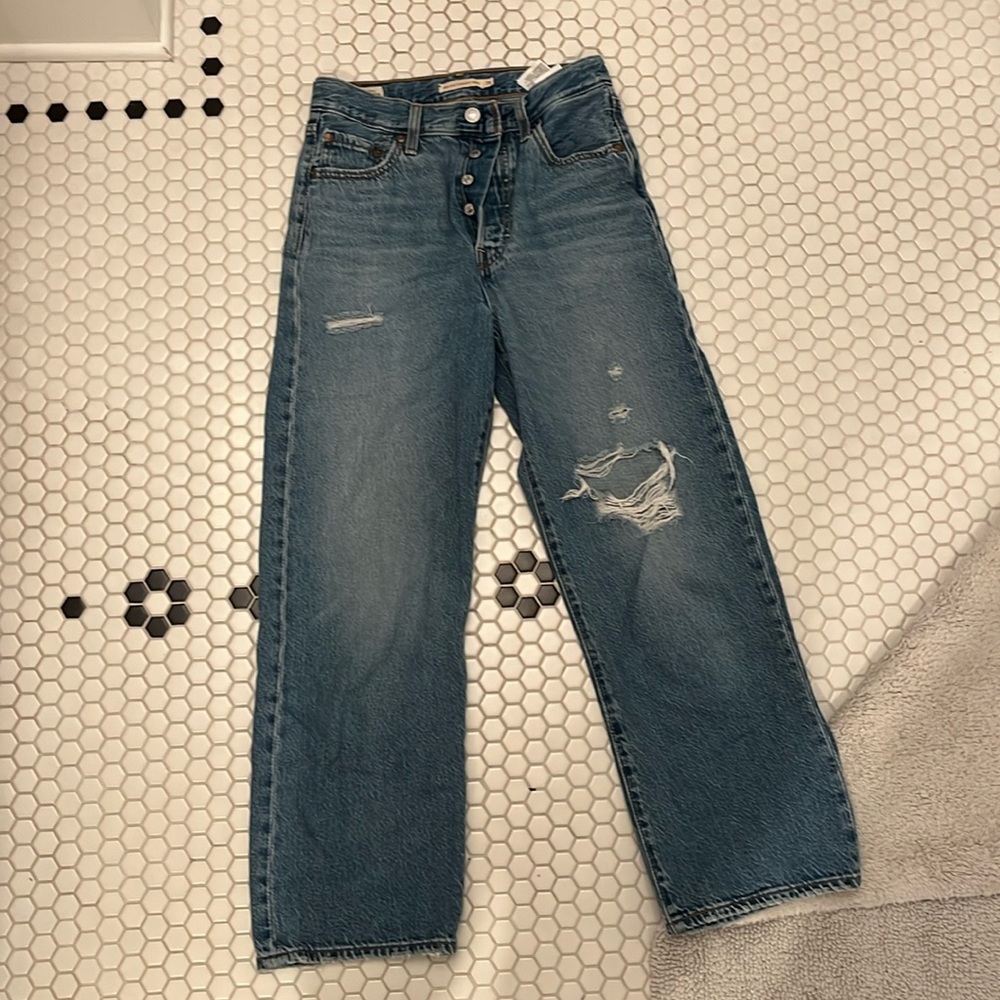 Levi’s ribcage straight ankle jeans